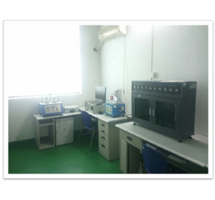 品质检测仪器室